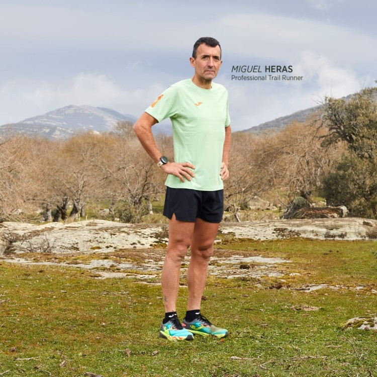 Koszulka_do_biegania_Joma_R-TRAIL-NATURE-zielona-męska-1.jpg