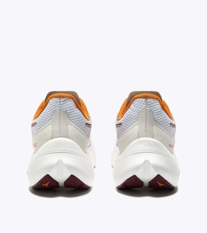 Buty_do_biegania_DIADORA_FREQUENZA-2-biało-pomarańczowe-1.webp